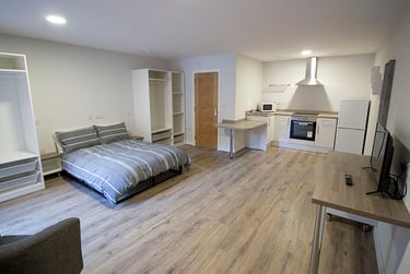 1 bed studio, Clare Street, Hockley, Nottingham, NG13BX - Image 1