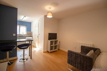 1 bed flat, North Sherwood Street, Arboretum, Nottingham, NG14EB - Image 1