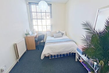 1 bed flat, North Sherwood Street, Arboretum, Nottingham, NG14EB - Image 1