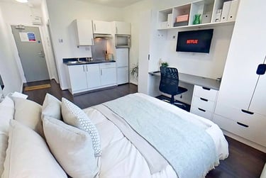 1 bed studio, Milton Street, Hockley, Nottingham, NG13RB - Image 1