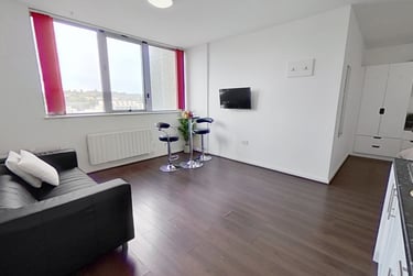 1 bed studio, Milton Street, Hockley, Nottingham, NG13RB - Image 2