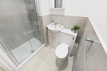 1 bed studio, Mansfield Road, Hockley, Nottingham, NG13FB - Image 4