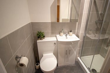 1 bed studio, Mansfield Road, Hockley, Nottingham, NG13FB - Image 5