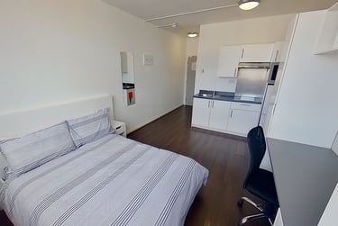 1 bed studio, Milton Street, Hockley, Nottingham, NG13RA - Image 1