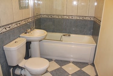 2 bed flat, Peachey Street, Hockley, Nottingham, NG14DJ - Image 2