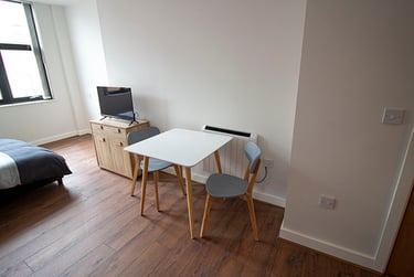 1 bed flat, Glasshouse Street, Hockley, Nottingham, NG13BZ - Image 2