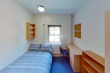 3 bed flat, North Sherwood Street, Arboretum, Nottingham, NG14EN - Image 1