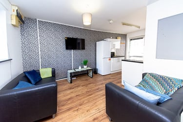 4 bed house, North Sherwood Street, Arboretum, Nottingham, NG14EF - Image 2