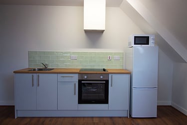 1 bed studio, Glasshouse Street, Hockley, Nottingham, NG13BZ - Image 2