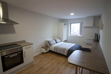 1 bed studio, Clare Street, Hockley, Nottingham, NG13BX - Image 2
