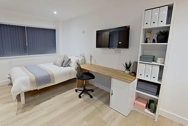 1 bed studio, Mansfield Road, Hockley, Nottingham, NG13FB - Image 2