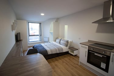 1 bed studio, Clare Street, Hockley, Nottingham, NG13BX - Image 2
