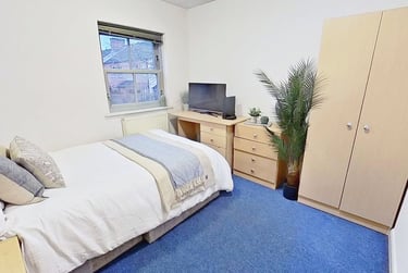 3 bed flat, North Sherwood Street, Arboretum, Nottingham, NG14EN - Image 3