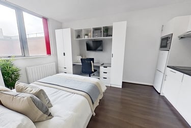 1 bed studio, Milton Street, Hockley, Nottingham, NG13RA - Image 2