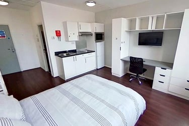 1 bed studio, Milton Street, Hockley, Nottingham, NG13RB - Image 2