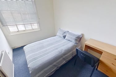 1 bed flat, North Sherwood Street, Arboretum, Nottingham, NG14EB - Image 1