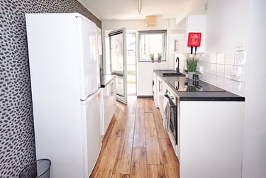 4 bed house, North Sherwood Street, Arboretum, Nottingham, NG14EF - Image 3