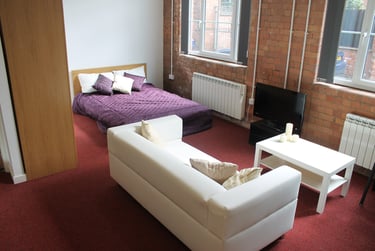 1 bed flat, Lower Parliament Street, Hockley, Nottingham, NG11EN - Image 3