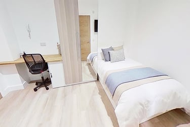 1 bed studio, Mansfield Road, Hockley, Nottingham, NG13FB - Image 3