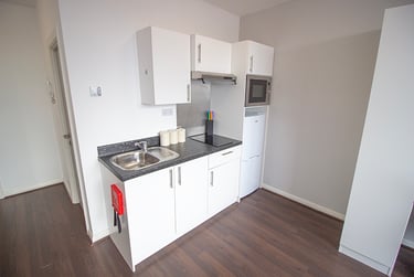 1 bed studio, Milton Street, Hockley, Nottingham, NG13RA - Image 3