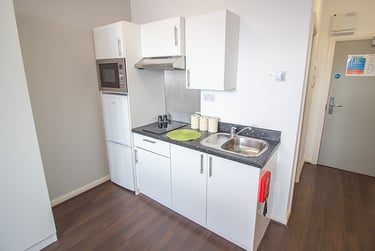 1 bed studio, Milton Street, Hockley, Nottingham, NG13RA - Image 2