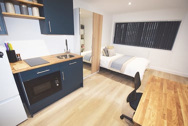 1 bed studio, Mansfield Road, Hockley, Nottingham, NG13FB - Image 3