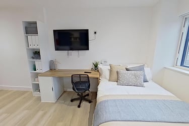 1 bed studio, Mansfield Road, Hockley, Nottingham, NG13FB - Image 3