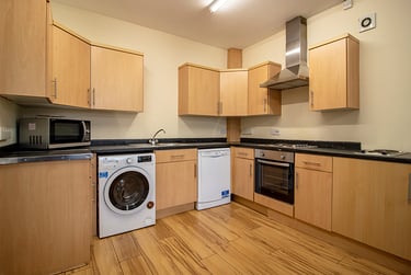 7 bed house, North Sherwood Street, Arboretum, Nottingham, NG14EF - Image 3