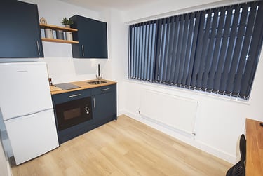 1 bed studio, Mansfield Road, Hockley, Nottingham, NG13FB - Image 1
