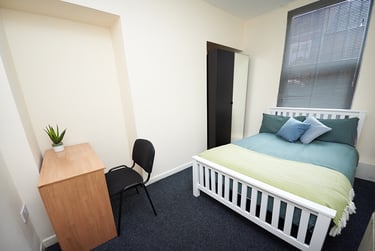 4 bed house, Mansfield Road, Arboretum, Nottingham, NG13FQ - Image 2