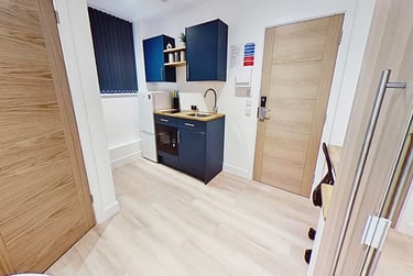 1 bed studio, Mansfield Road, Hockley, Nottingham, NG13FB - Image 2