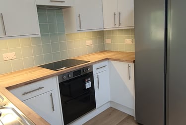 5 bed house, Orchard road, Southsea, Portsmouth, PO40AA - Image 2