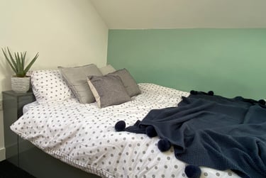 1 bed studio, Damside Street, City Centre, Lancaster, LA11AW - Image 2