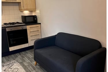 1 bed flat, Burlington Road, Withington, Manchester, M204PY - Image 3