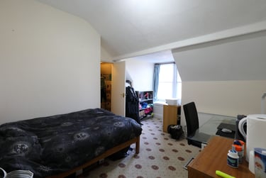 3 bed flat, Whiteladies Road, Clifton, Bristol, BS82QN - Image 12