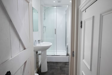 2 bed house, New Buildings, Well Street, St Sidwells, Exeter, EX46JD - Image 8