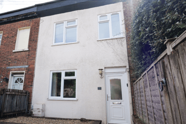 2 bed house, New Buildings, Well Street, St Sidwells, Exeter, EX46JD - Image 1