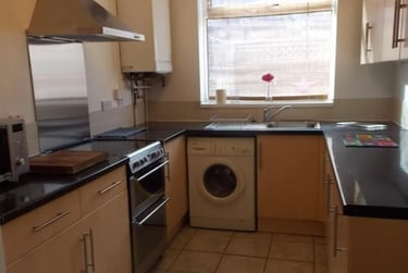 5 bed house, Claypole Road Arboretum Arboretum Nottingham, Hyson Green, Nottingham, NG76AB - Image 7