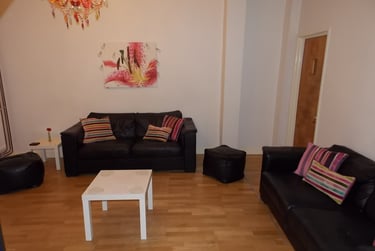 6 bed house, Exeter Road Forest Fields, Forest Fields, Nottingham, NG76LR - Image 3