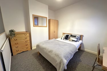 5 bed house, EDMUND RD - 5x DOUBLE BEDS + BILLS INCLUDED, Southsea, Portsmouth, PO40LL - Image 3