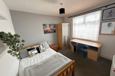 5 bed house, Fawcett goombs Wifi and Parking, Southsea, Portsmouth, PO40DH - Image 5