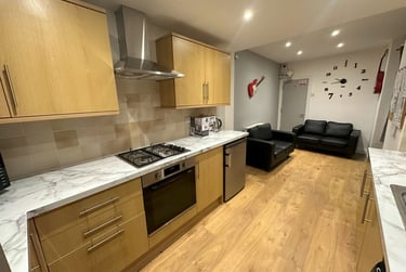 5 bed house, Fawcett Road, Southsea, Portsmouth, PO40DH - Image 7