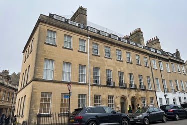 1 bed studio, Henry Street, Poets Corner, Bath, BA11JT - Image 1