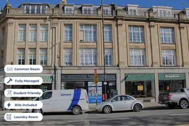 1 bed studio, College Green, City Centre, Bristol, BS15TB - Image 1