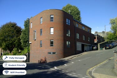 3 bed flat, Ambra Vale, Southville, Bristol, BS84RW - Image 1