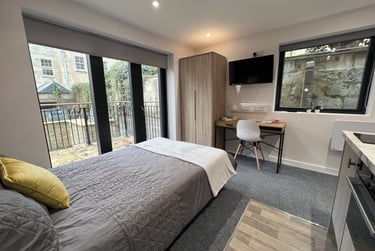 1 bed studio, Snow Hill, Bathwick, Bath, BA15DN - Image 2
