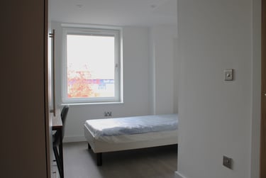 4 bed flat, Lower Bristol Road, Twerton, Bath, BA21FJ - Image 7