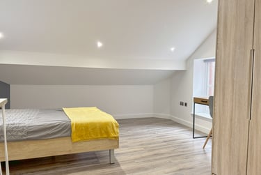 1 bed studio, High Street, City Centre, Bristol, BS12AW - Image 3