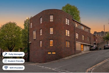 3 bed flat, Ambra Vale, Southville, Bristol, BS84RW - Image 1