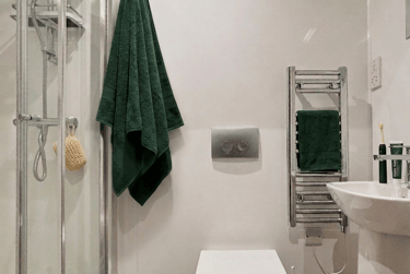 1 bed studio, College Green, City Centre, Bristol, BS15TB - Image 4